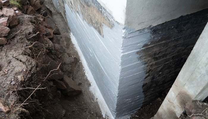 Wet Basement Solutions in Toronto: How to Deal With a Leaking Basement
